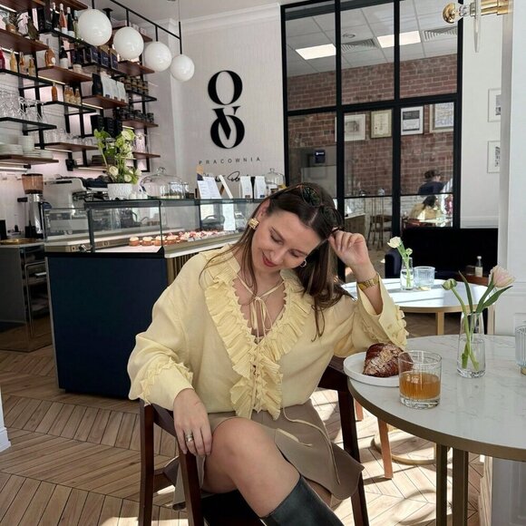 Yellow Casual Women's V-Neck Long Sleeve Blouse with Lace-Up Details - Picture 7 of 11